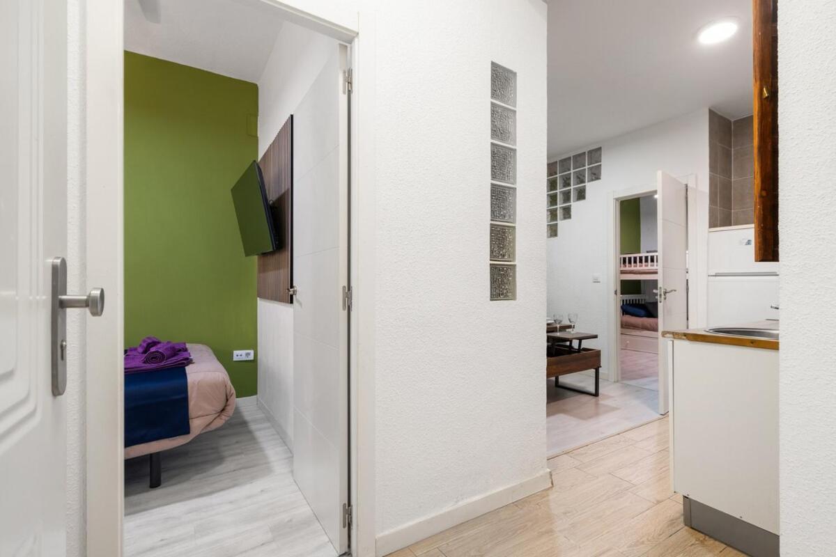 Downtown 2 Bedrooms Apartment Madrid